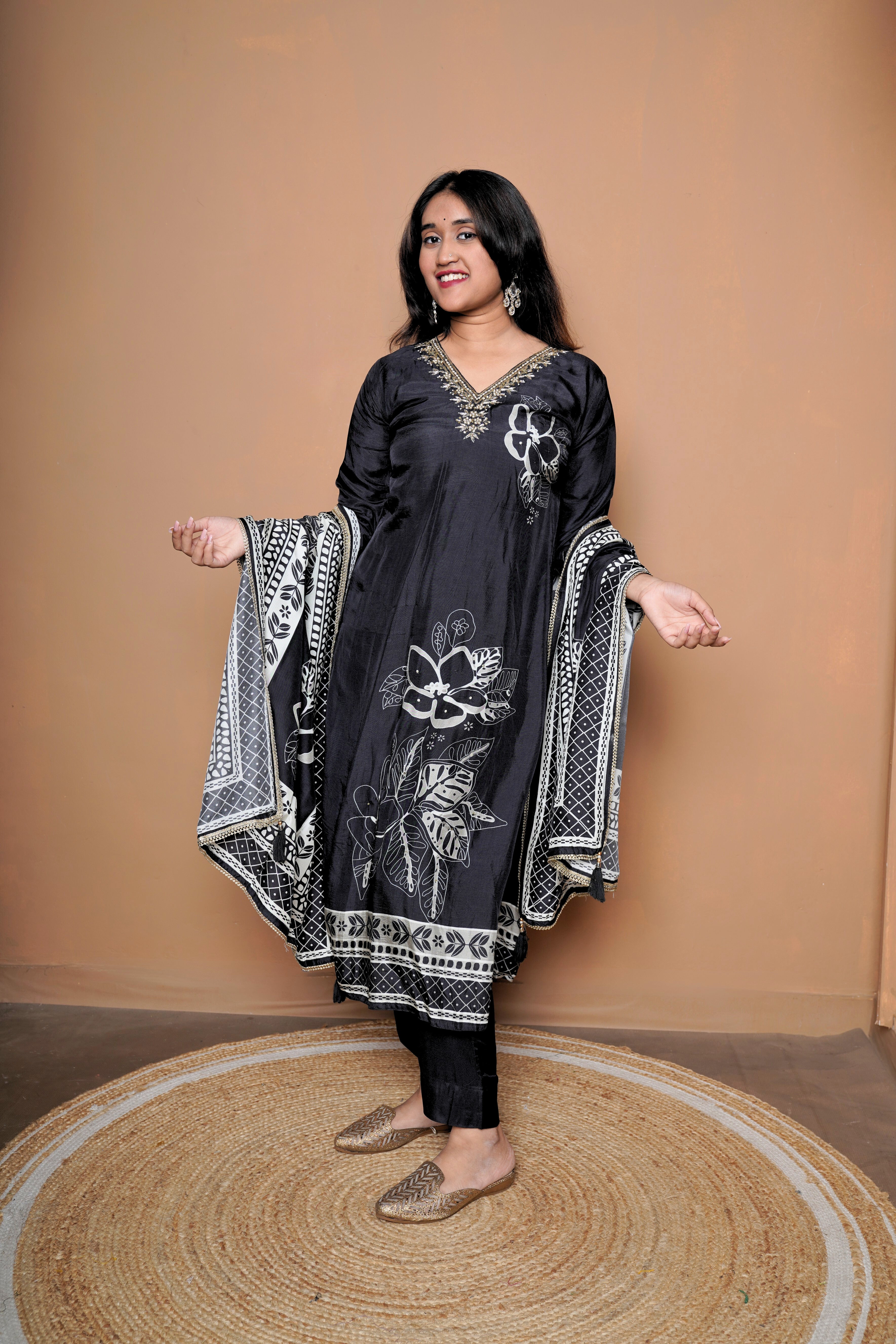 Zardozi Handwork Floral Natural Crepe Suit RAADVI