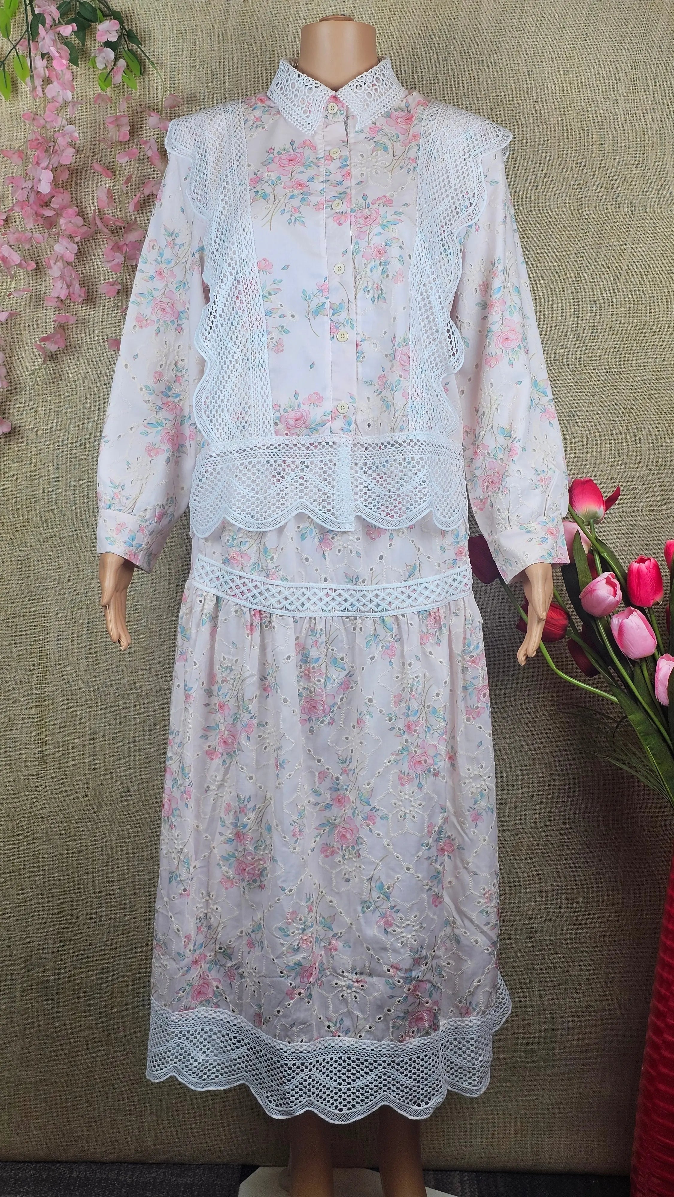 Baby Pink Vintage Inspired Floral Lace Midi Dress RAADVI