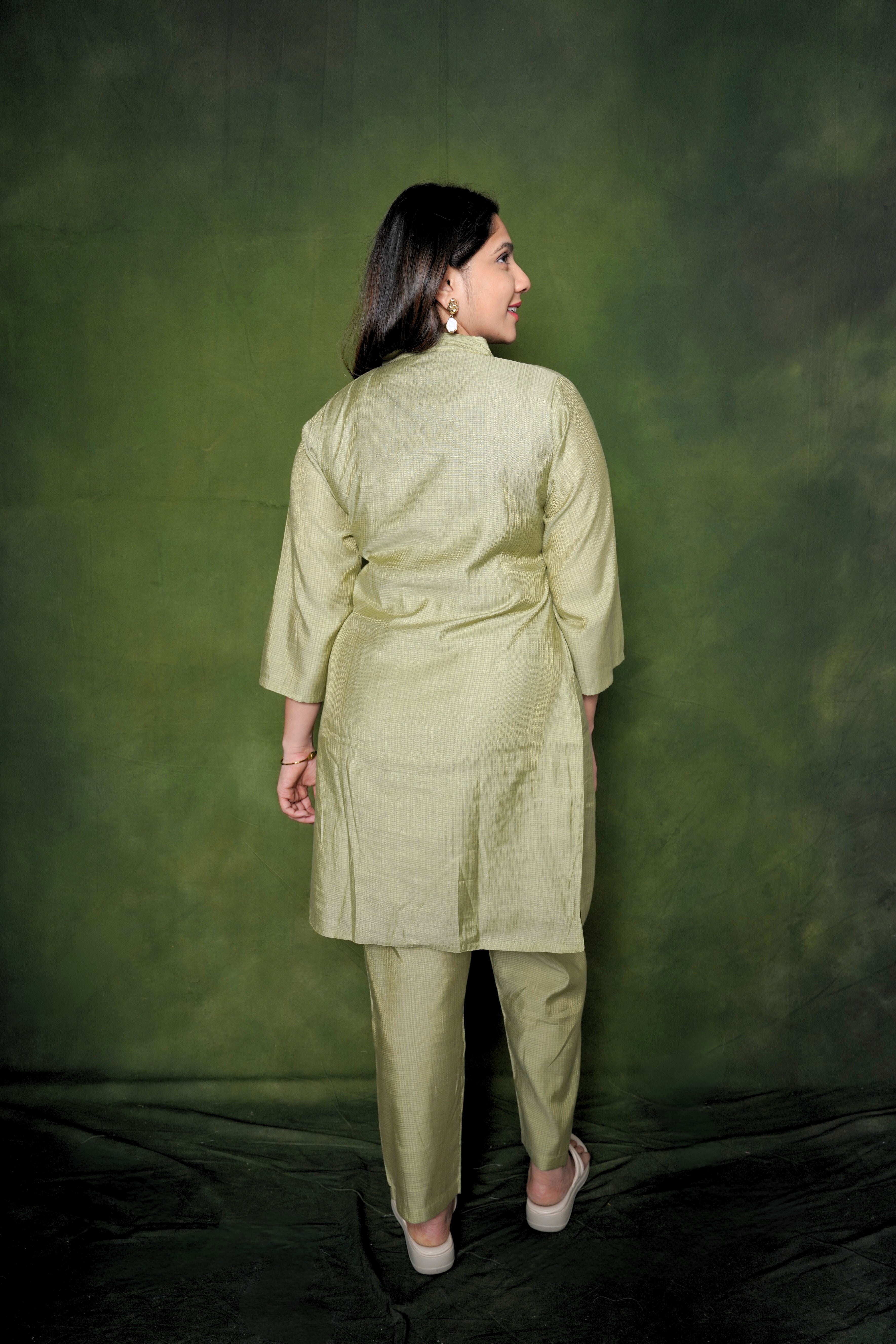 Embroidered Green Straight Kurta Set RAADVI