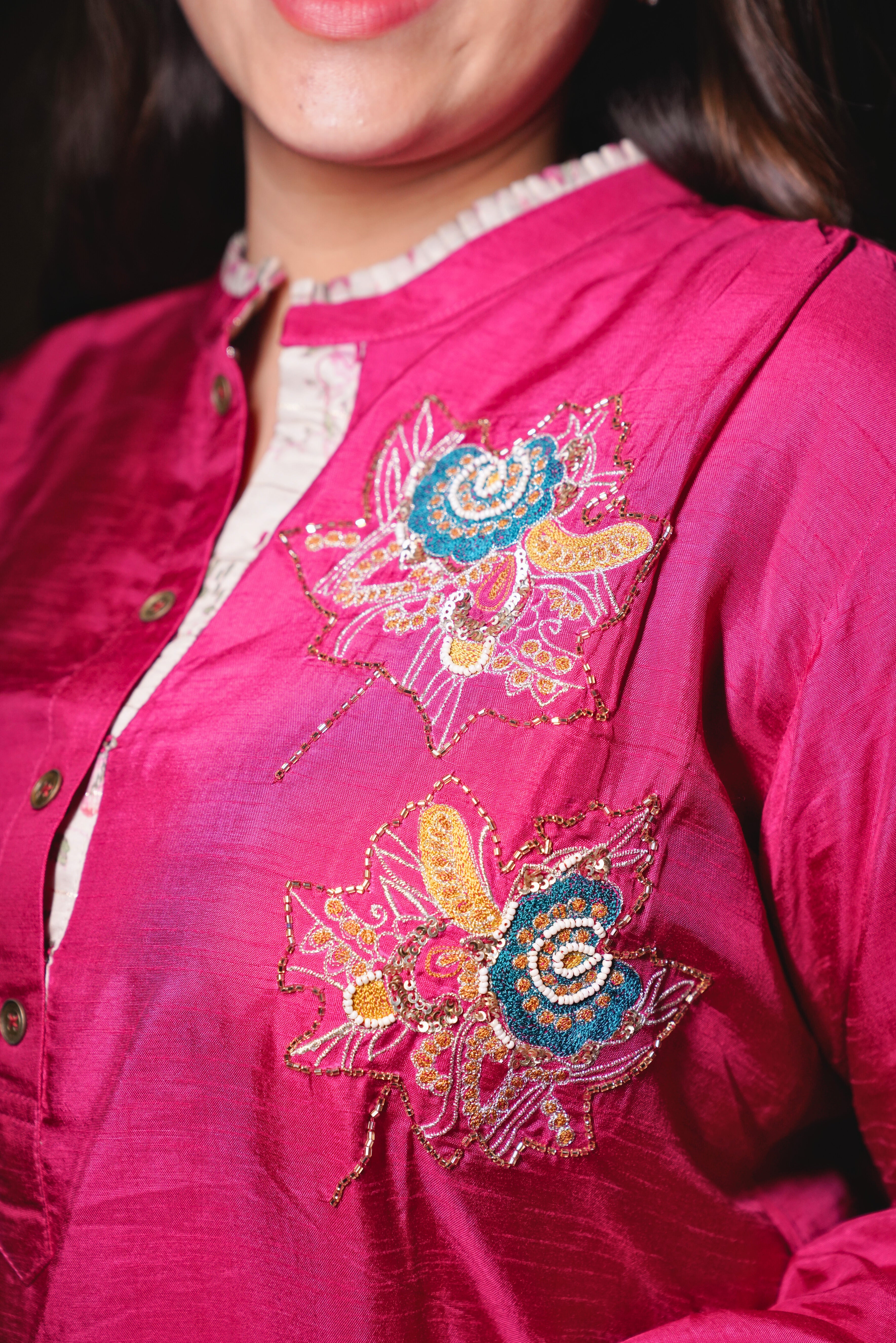 Embellished Red Mul Cotton Kurta Set RAADVI