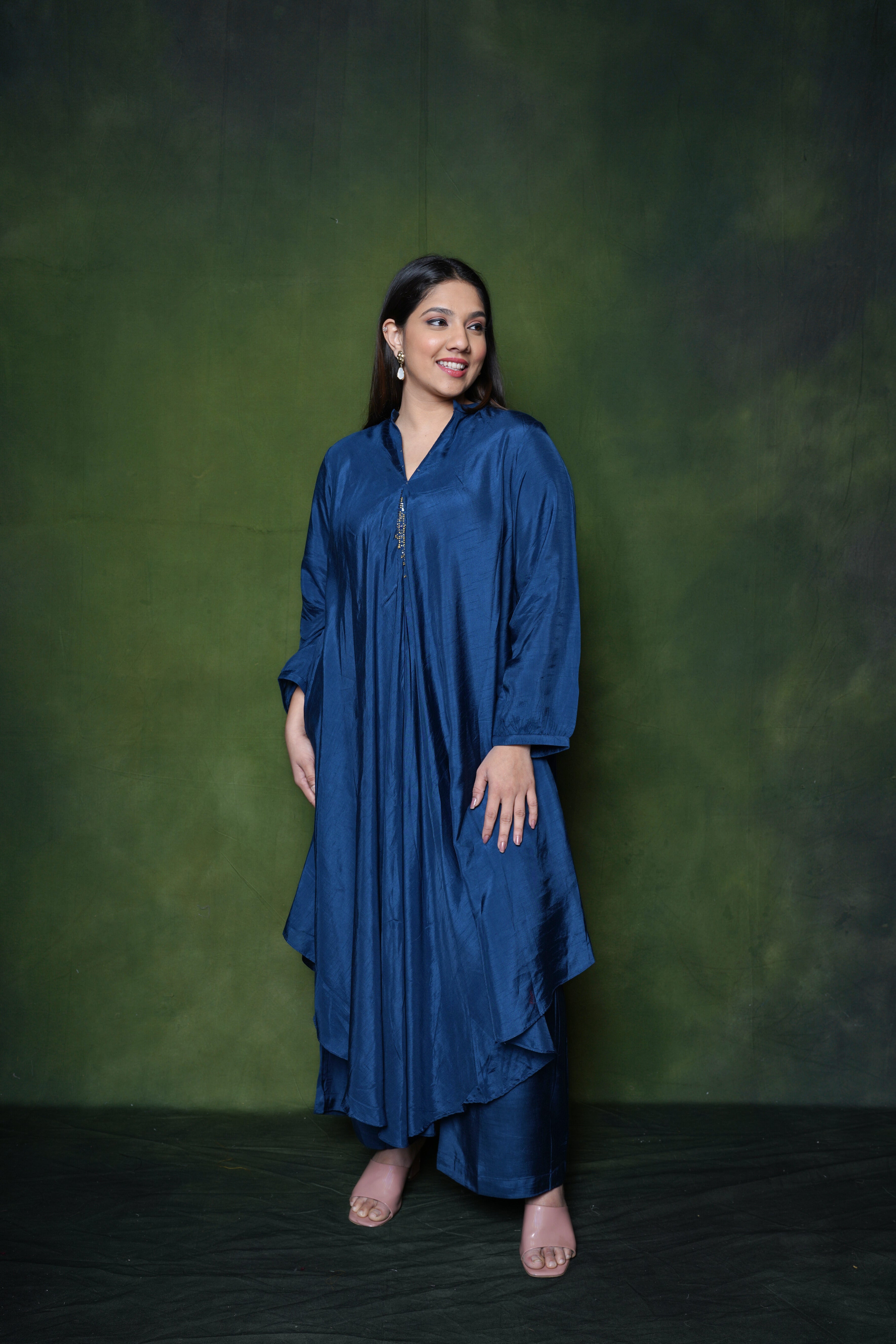 Elegant Royal Blue Kurta Set RAADVI