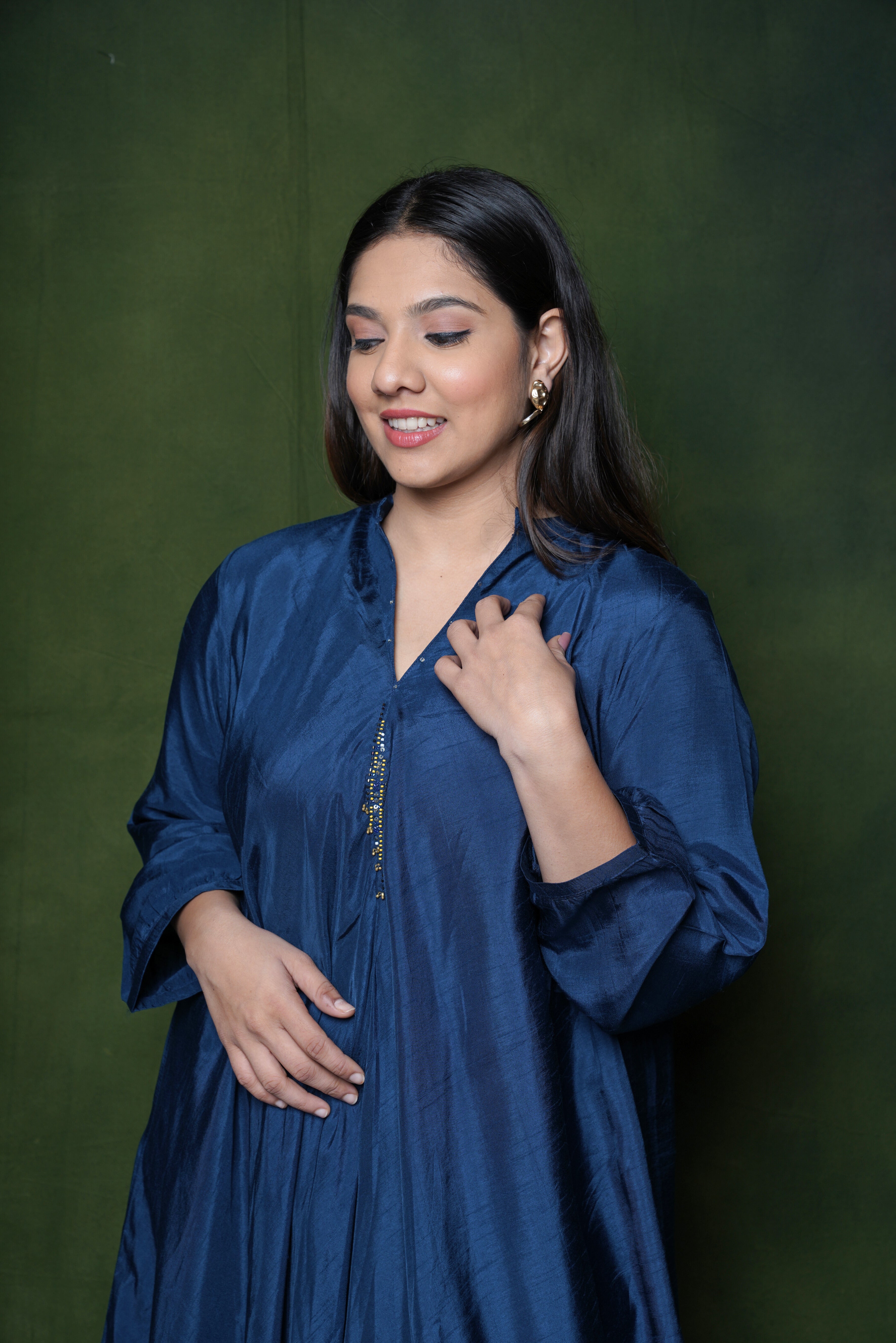 Elegant Royal Blue Kurta Set RAADVI
