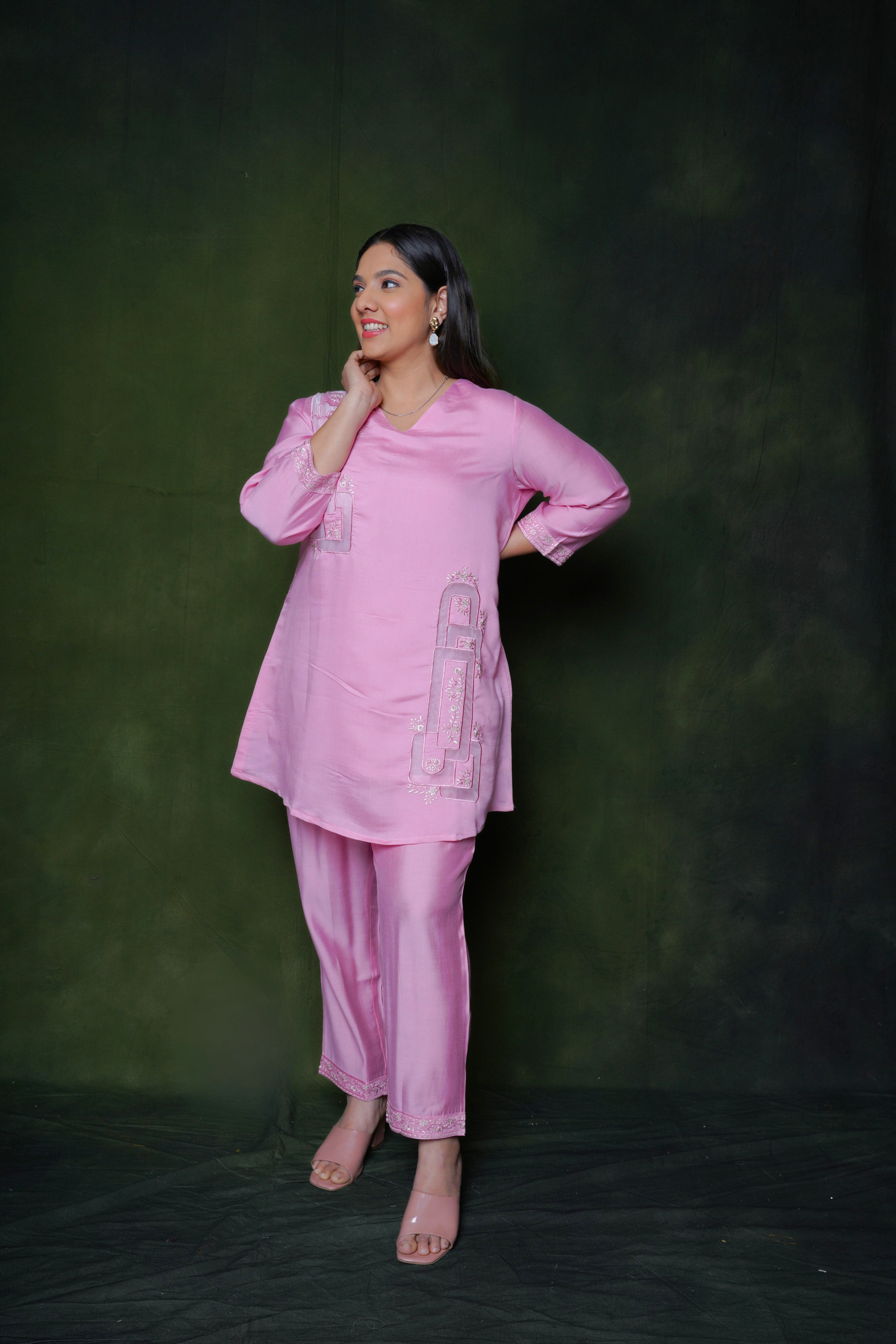 Elegant Pink Embroidered Kurta Set RAADVI