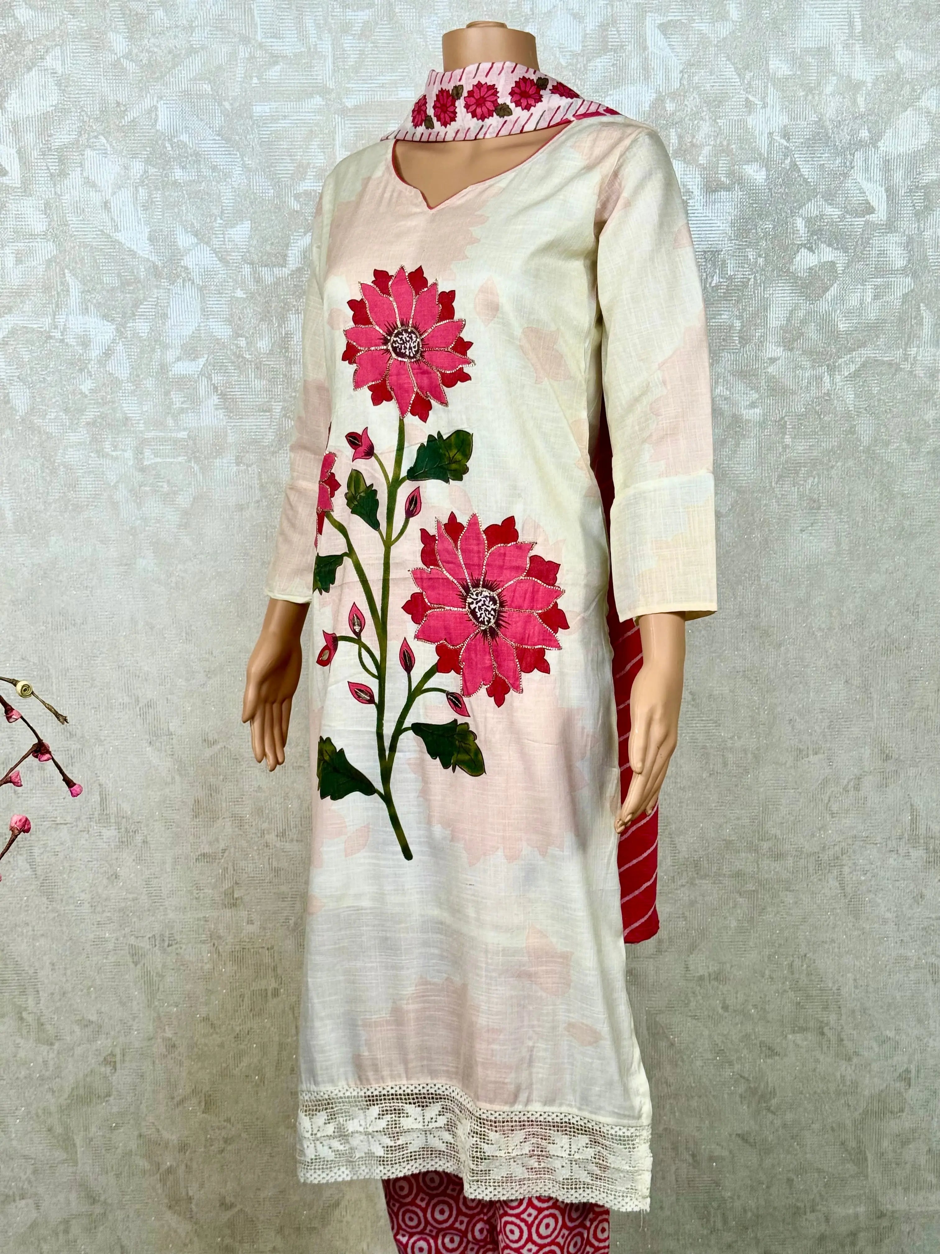 Floral White Cotton Suit RAADVI