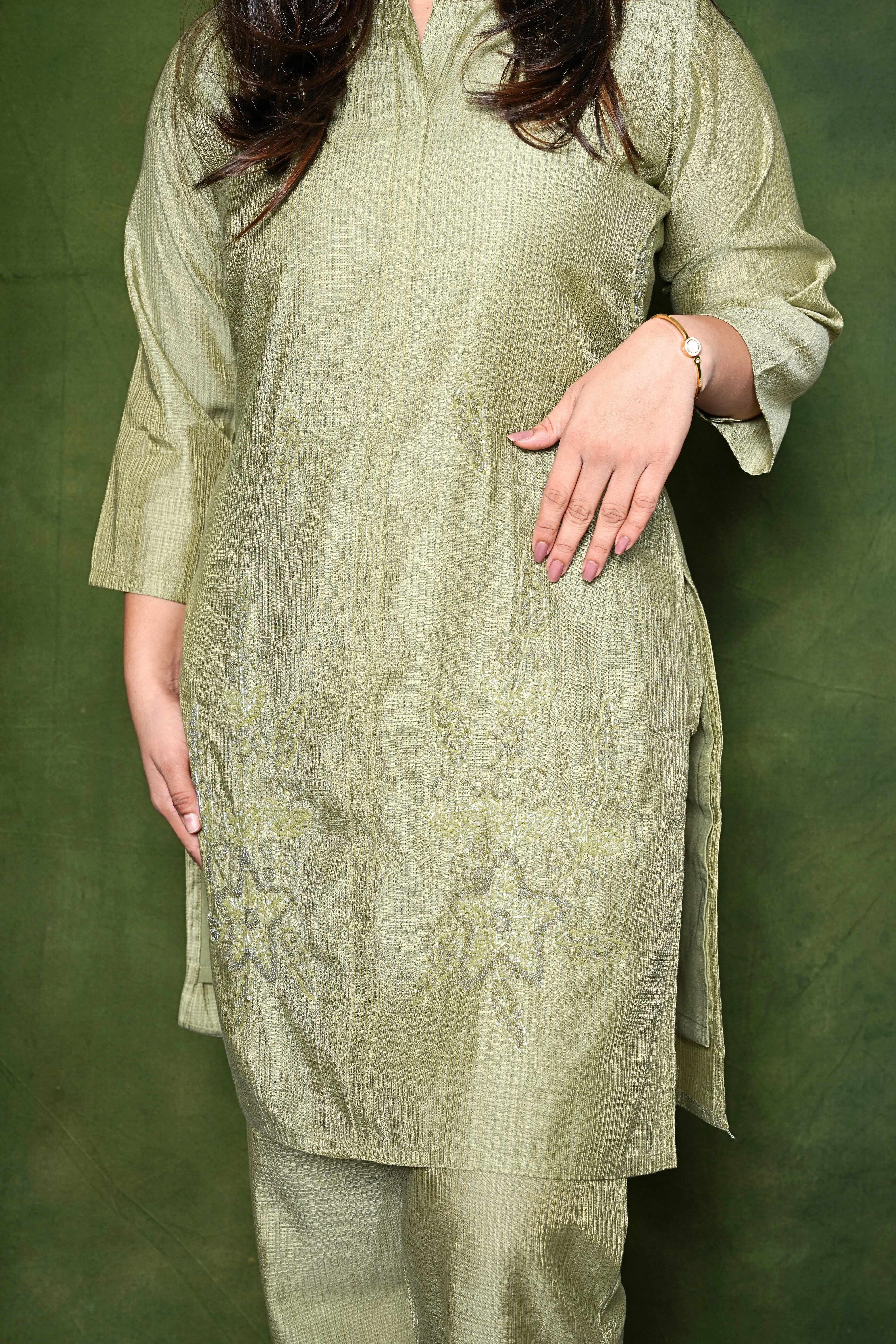 Embroidered Green Straight Kurta Set RAADVI