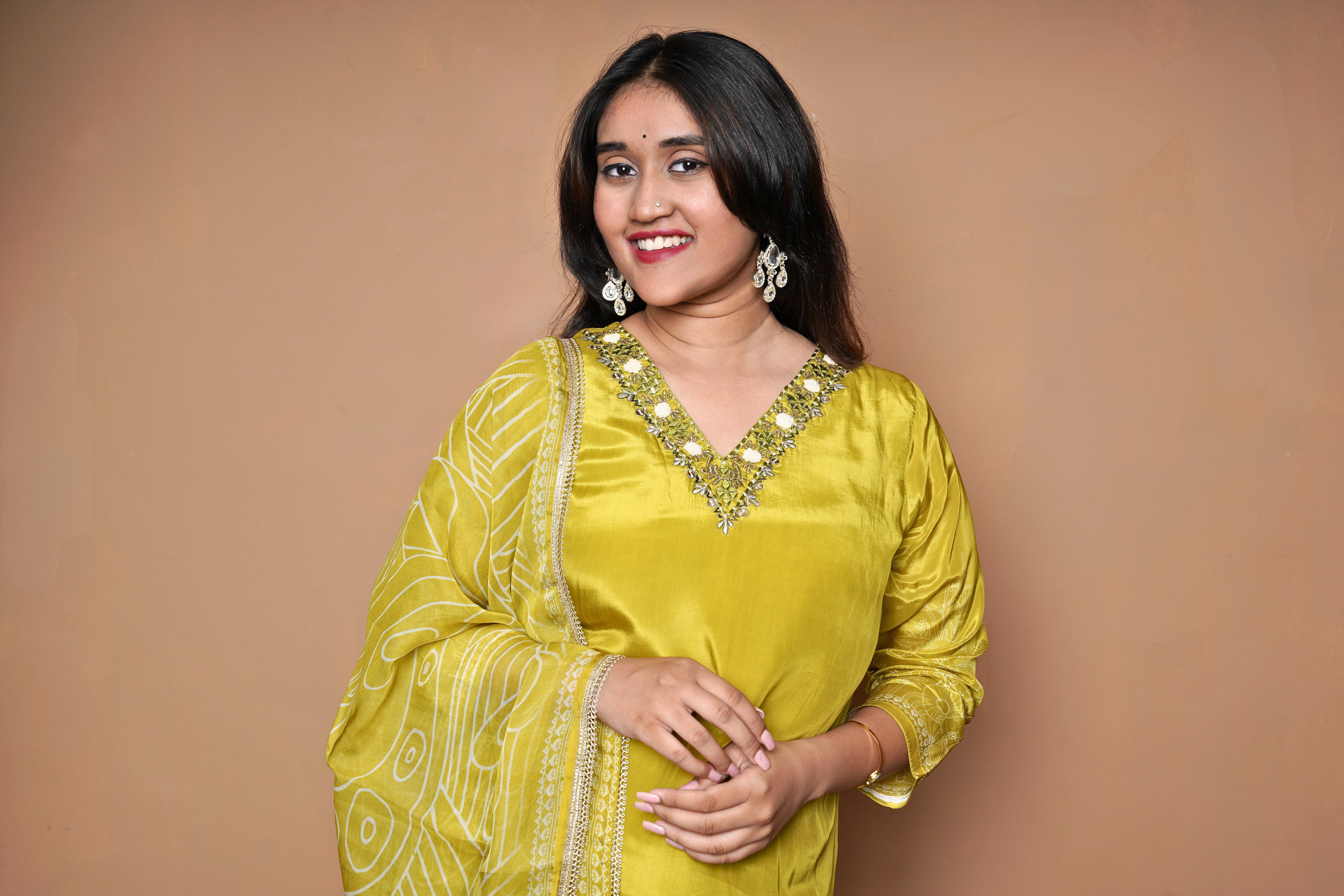 Green Natural Pure Crepe Suit Set RAADVI