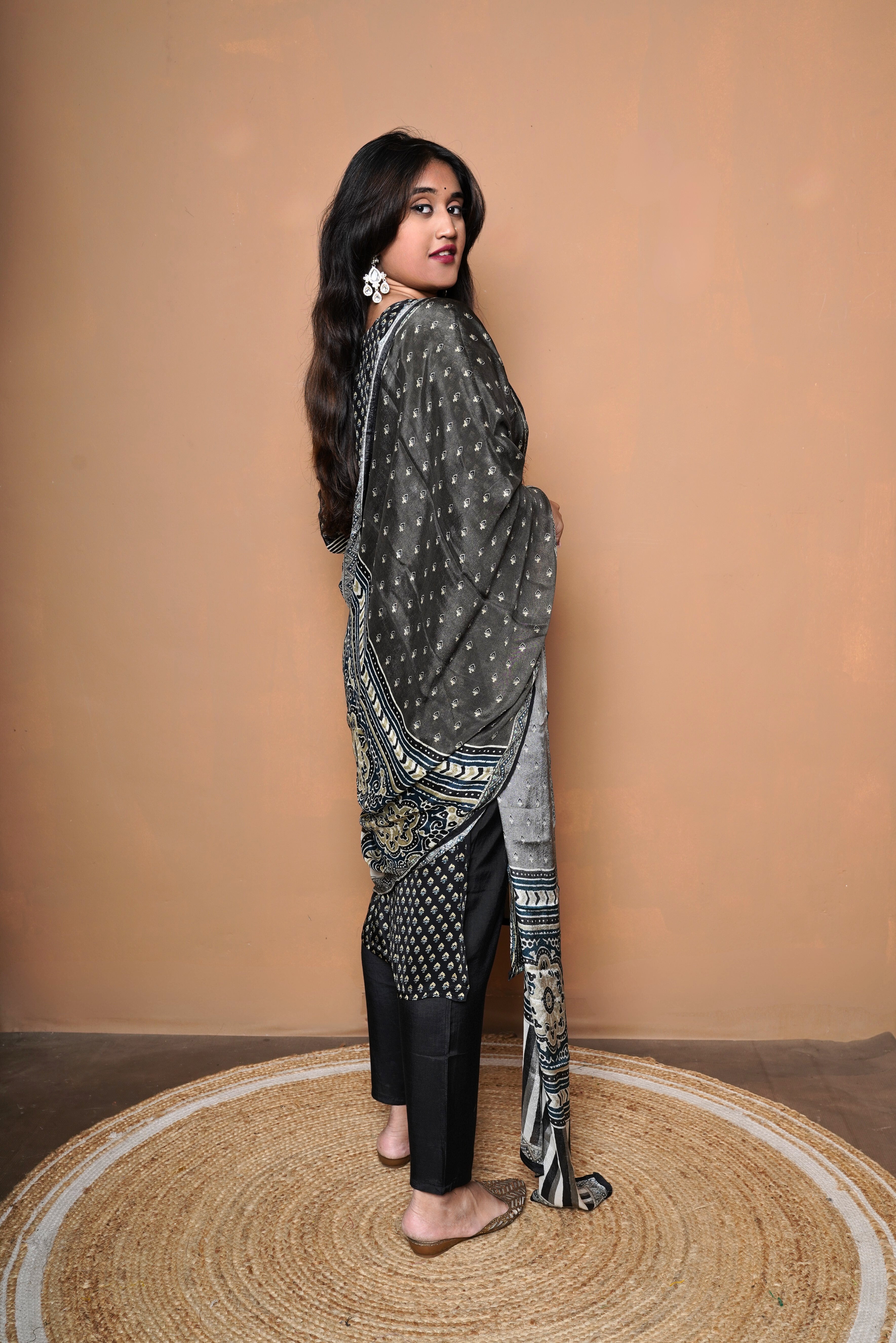 Black Embroidered Pure Crepe Suit Set RAADVI
