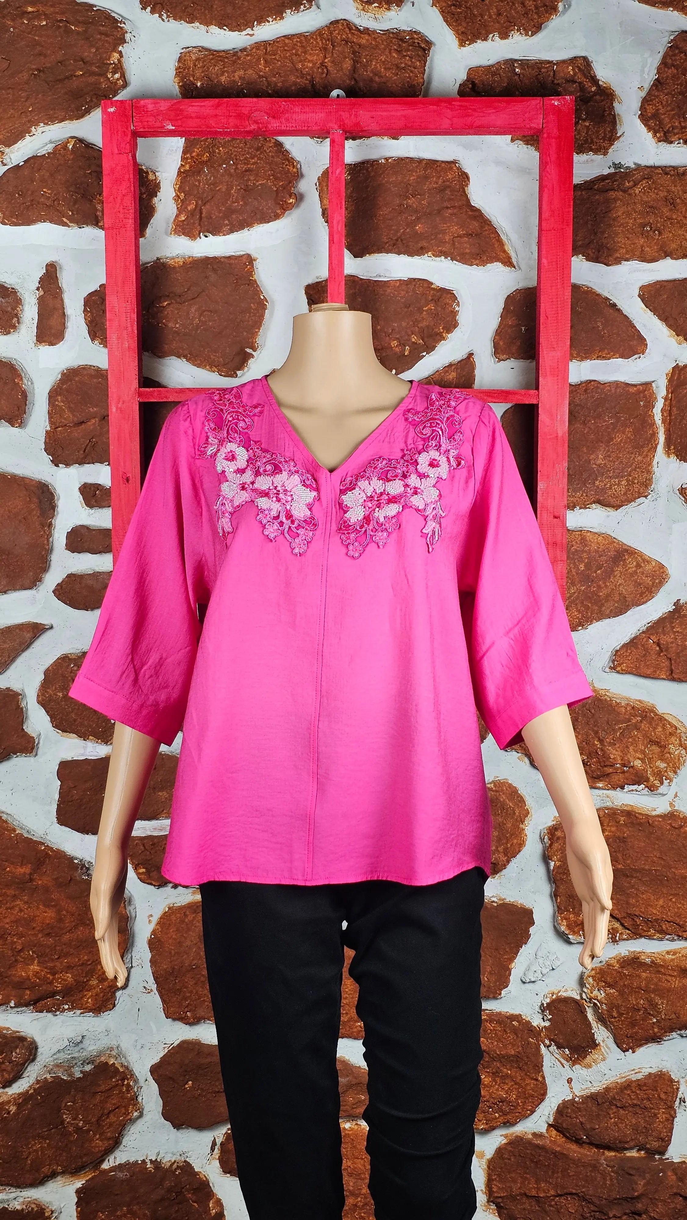 Pink Elegance V-Neck Threadwork Tunic RAADVI