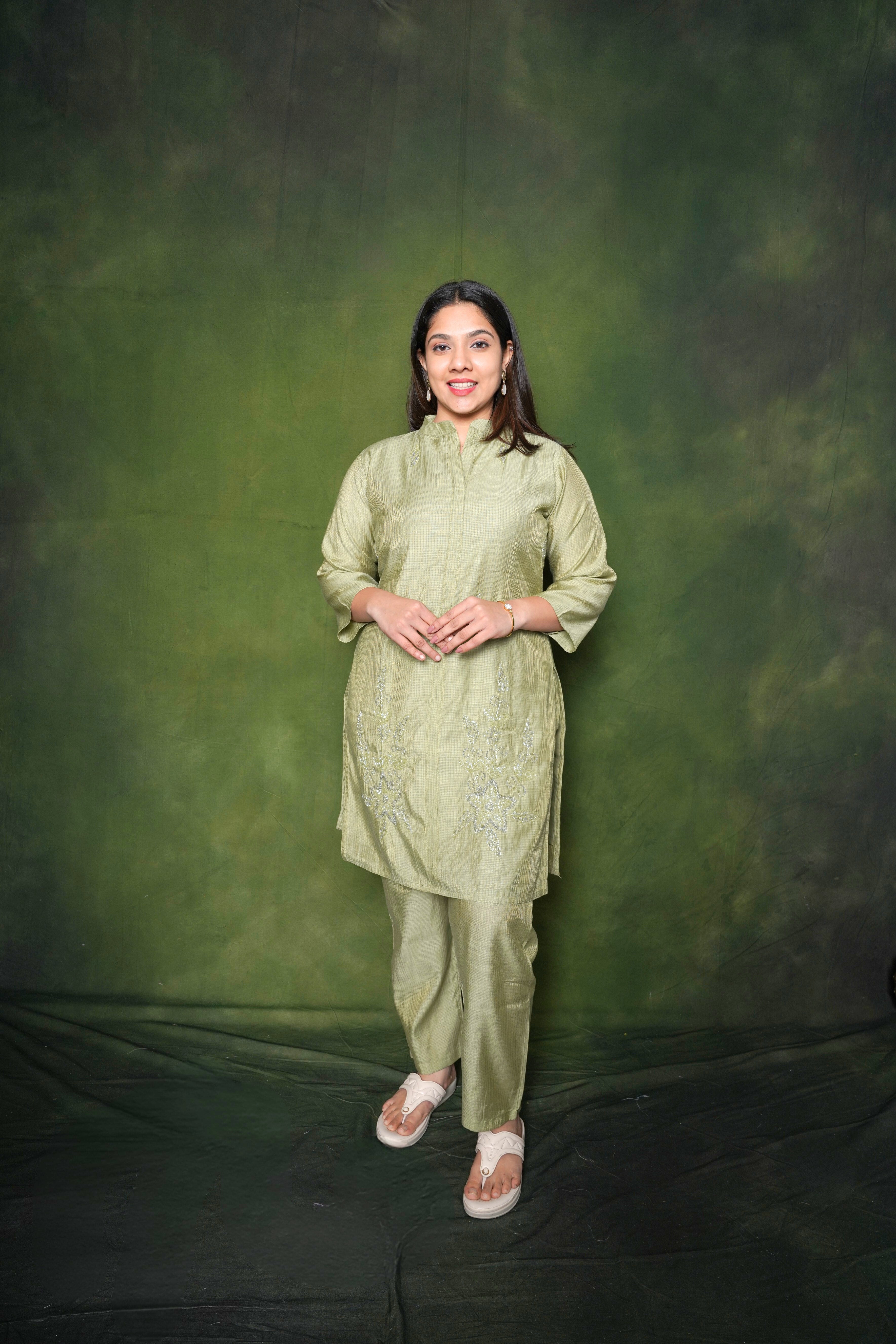 Embroidered Green Straight Kurta Set RAADVI