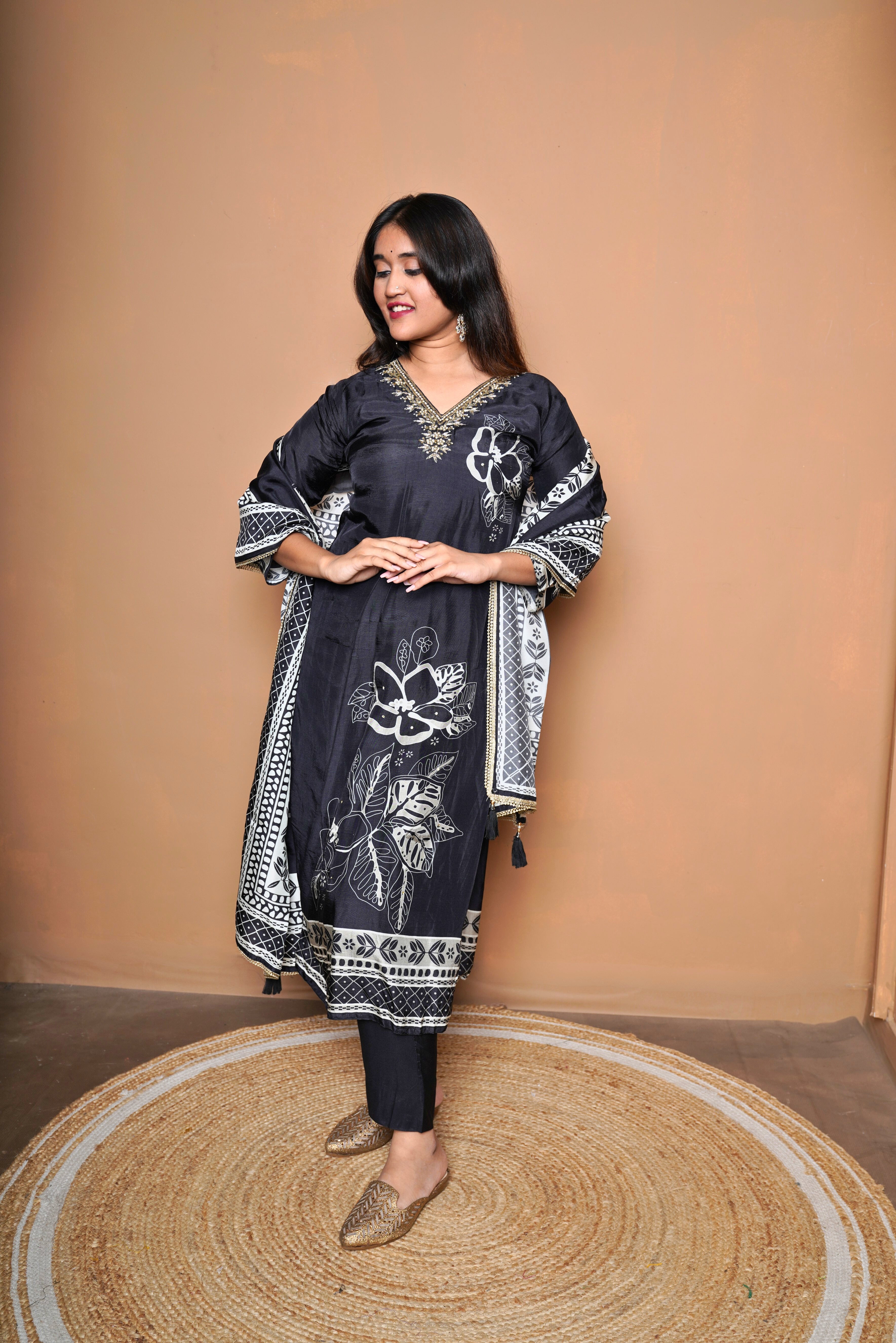 Zardozi Handwork Floral Natural Crepe Suit RAADVI