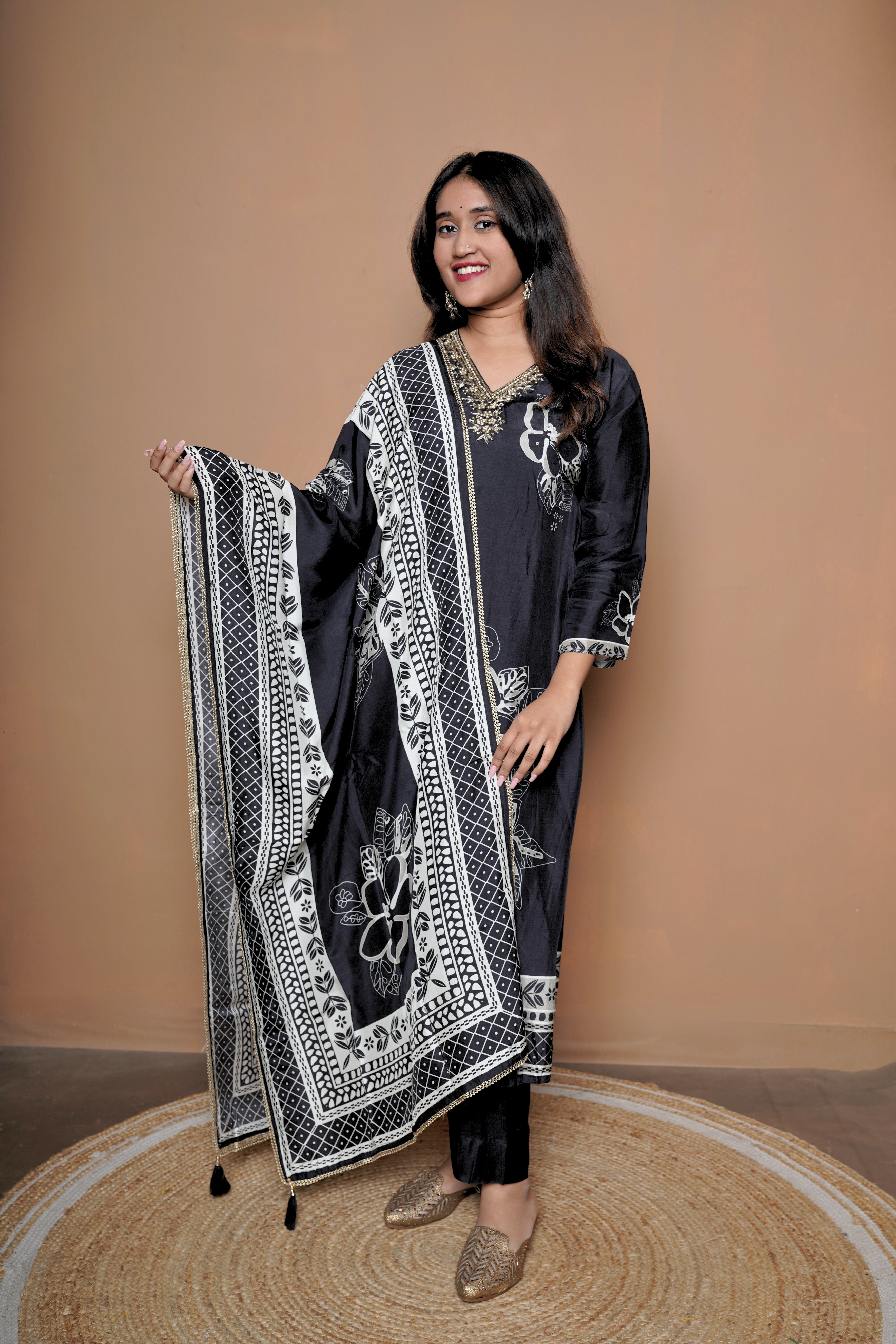 Zardozi Handwork Floral Natural Crepe Suit RAADVI
