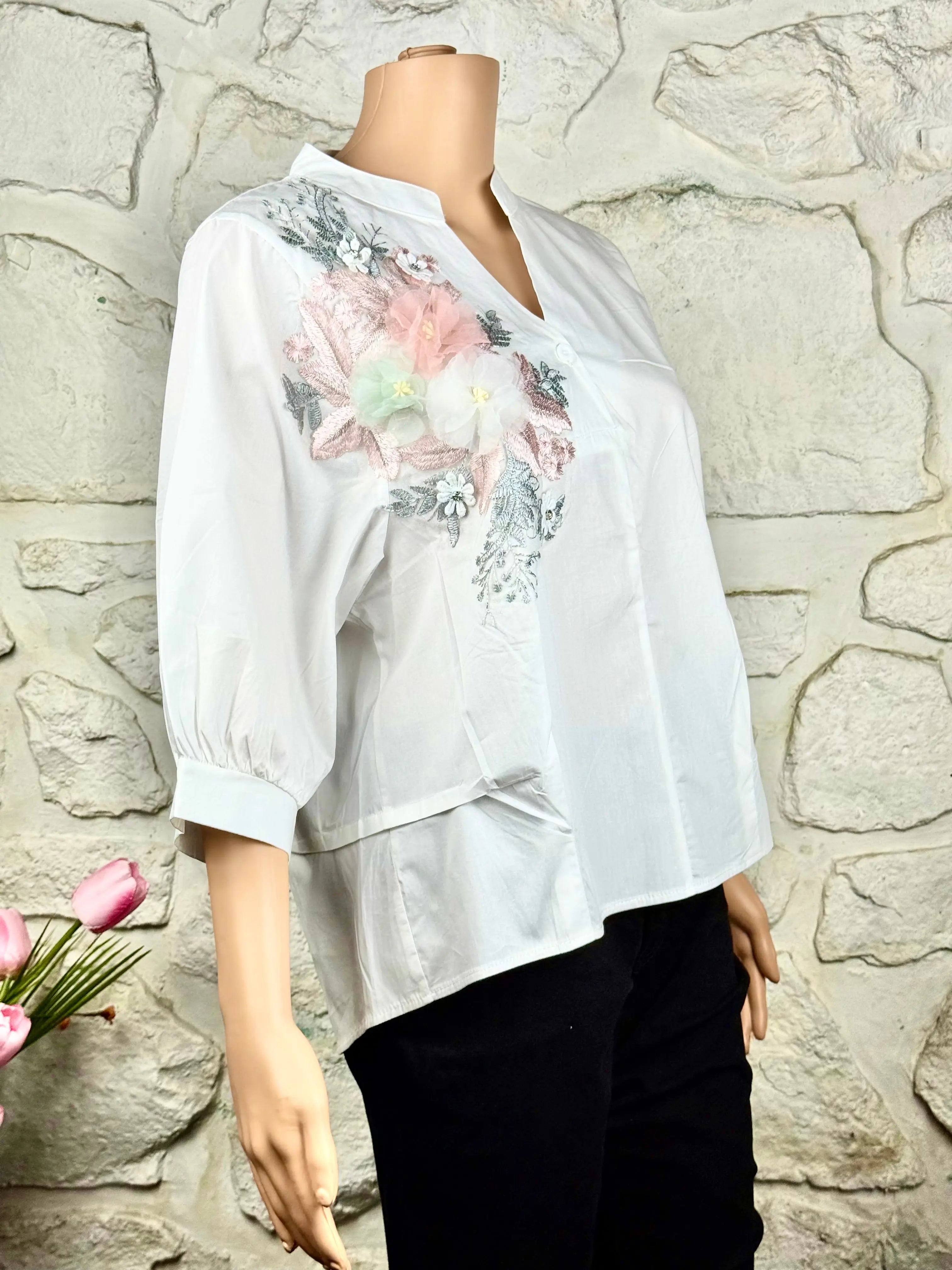 3D Floral White Top RAADVI