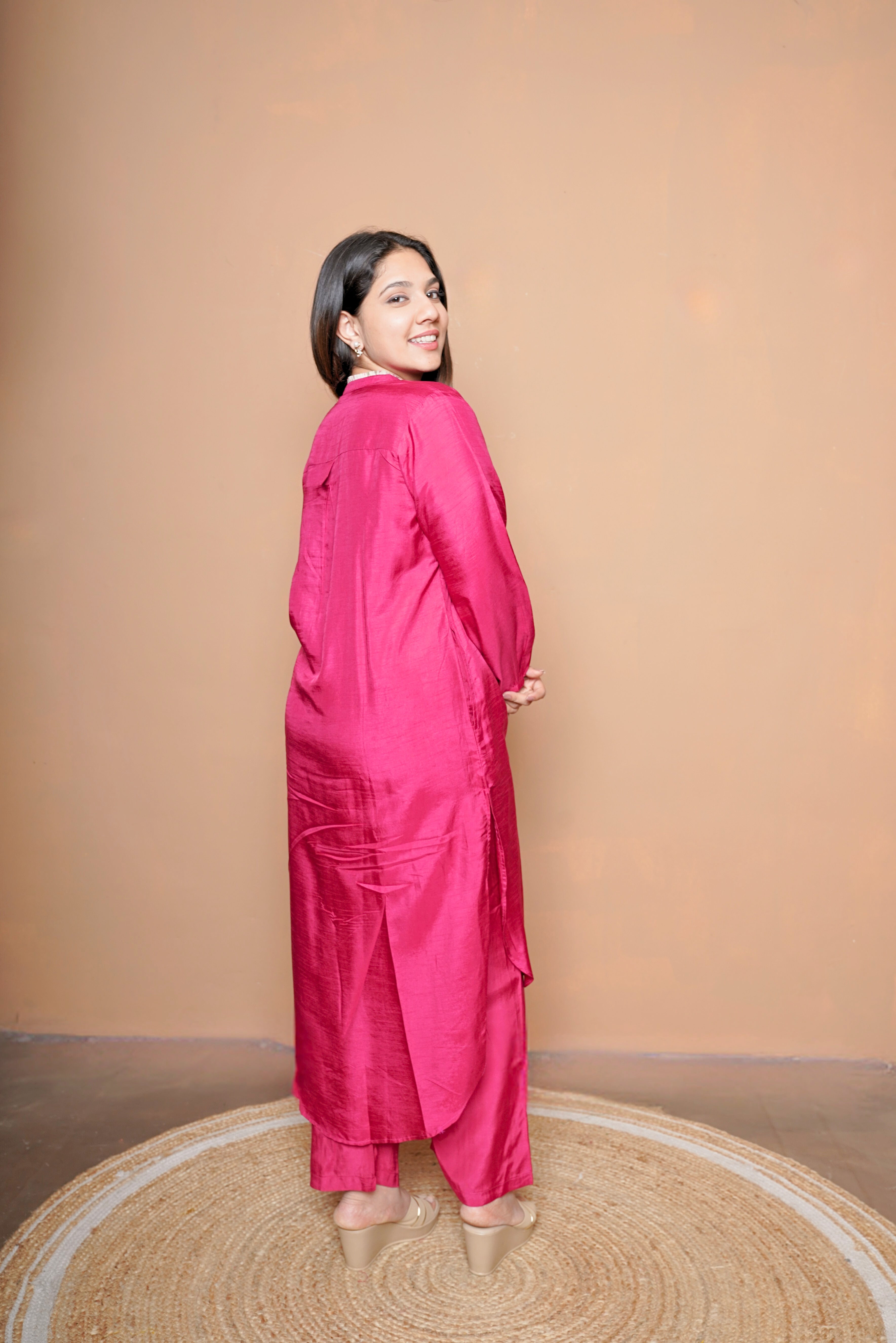 Embellished Red Mul Cotton Kurta Set RAADVI